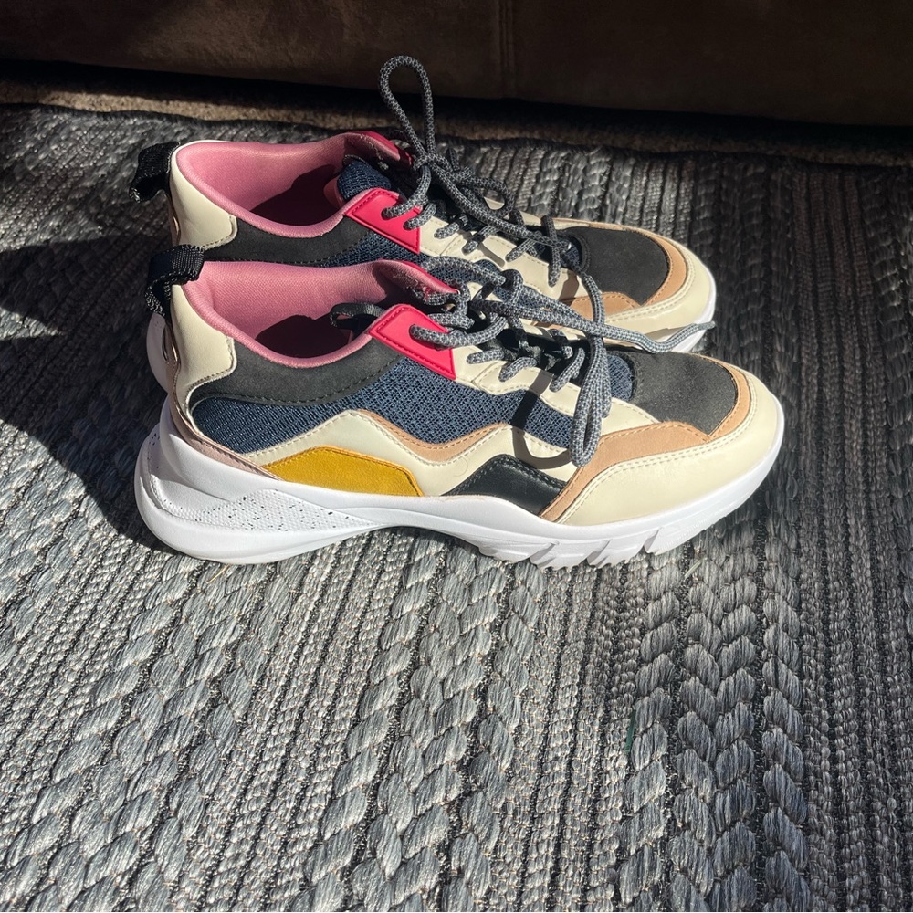 ZARA Women’s Shoes